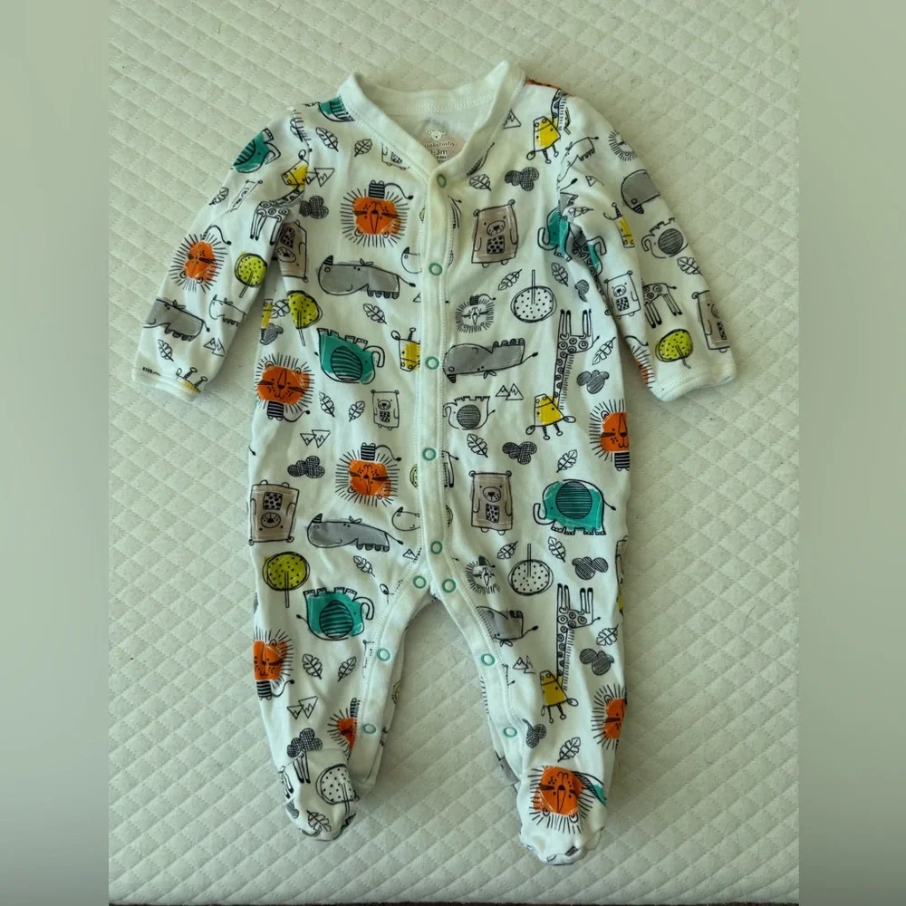 Great Condition! Onesies, Pajamas, and Pants Set, 0-3 Months